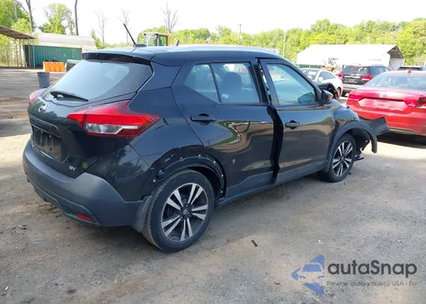 2019 Nissan Kicks Sv z USA, uszkodzony, nr VIN 3N1CP5CU0KL477623